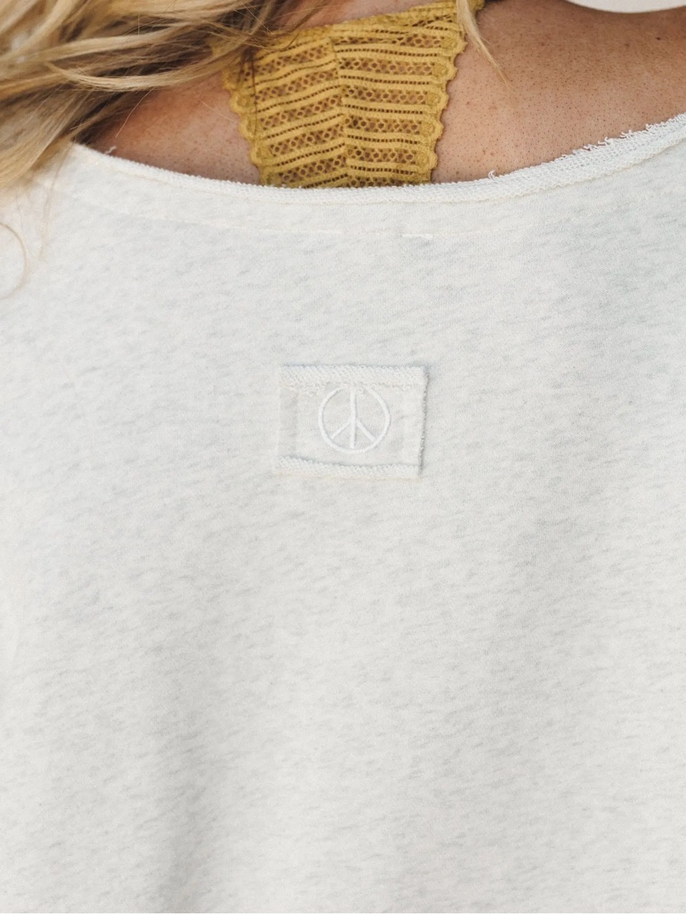 NWT POL Peace Sign Love Oatmeal Natural  Criss Cross Sweatshirt Top - Picture 12 of 14